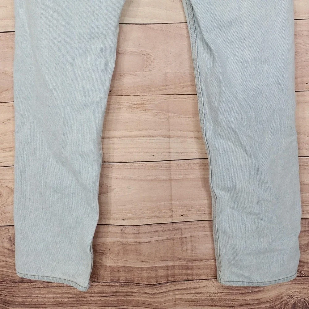 Vintage Levis 501 Jeans Mens 31x32 (33x34) Blue Light Wash Straight Denim USA